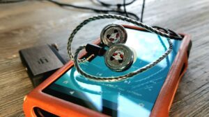 Celeste Pandamon attached to the Shanling M6 Ultra
