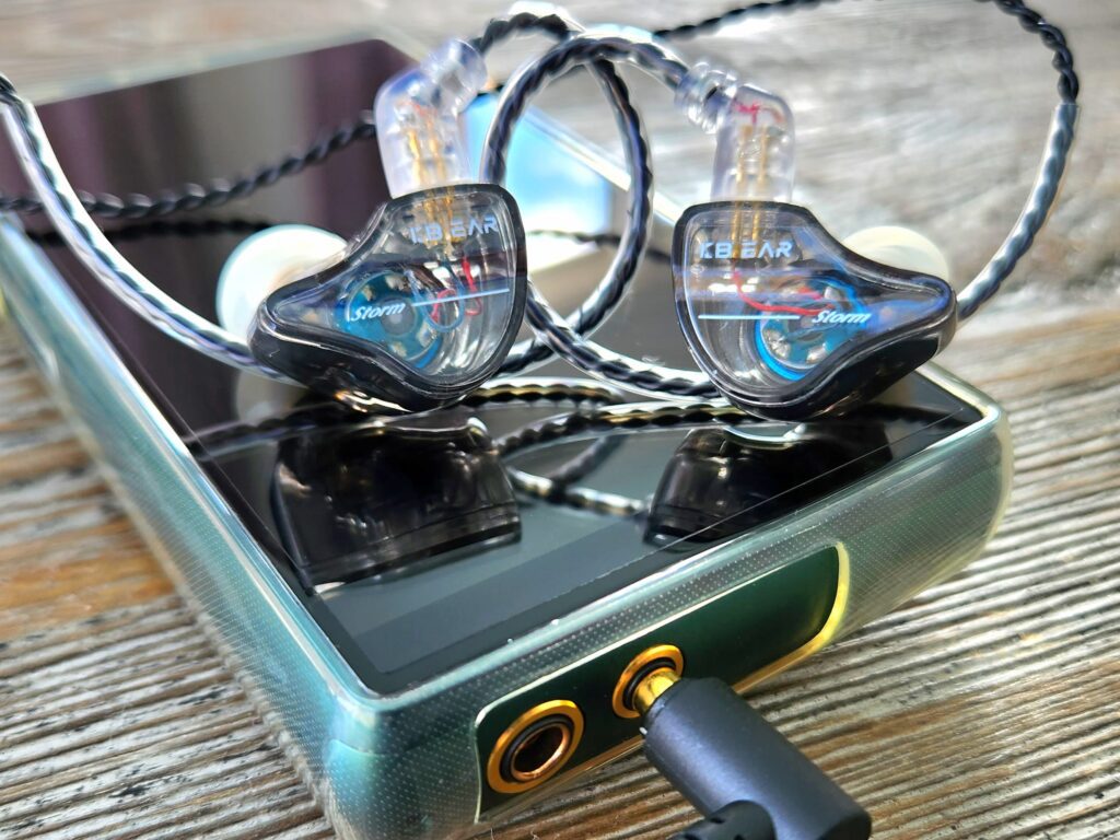 KBear Storm with the Ibasso Dx240