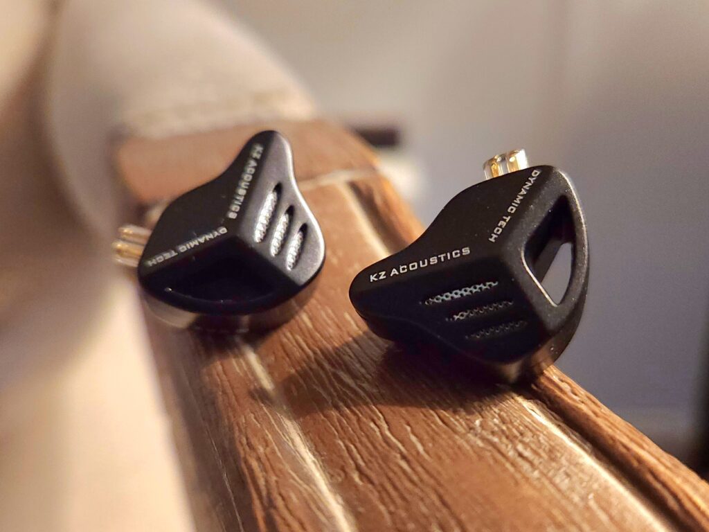 KZ ZVX