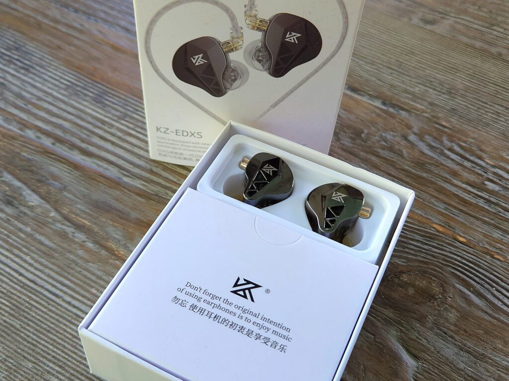 KZ EDXS Packaging