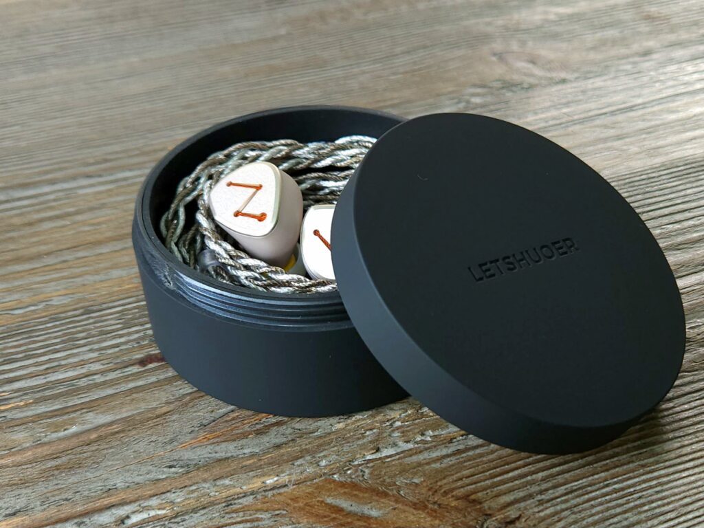 DZ4 case