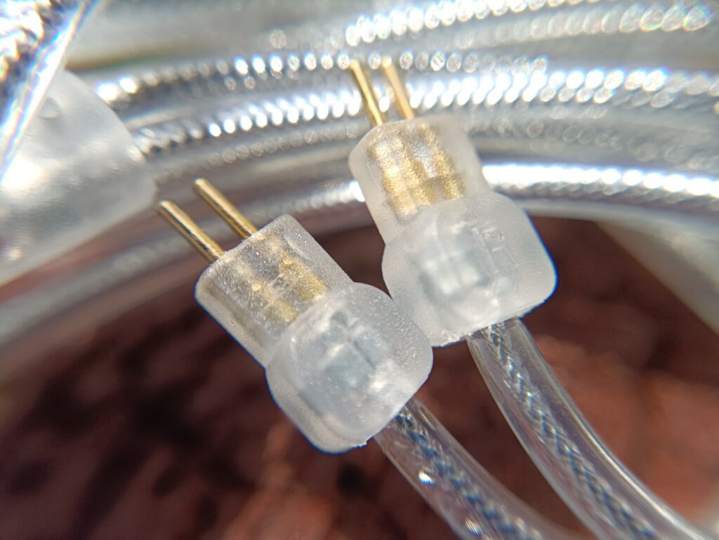 Pin connector details