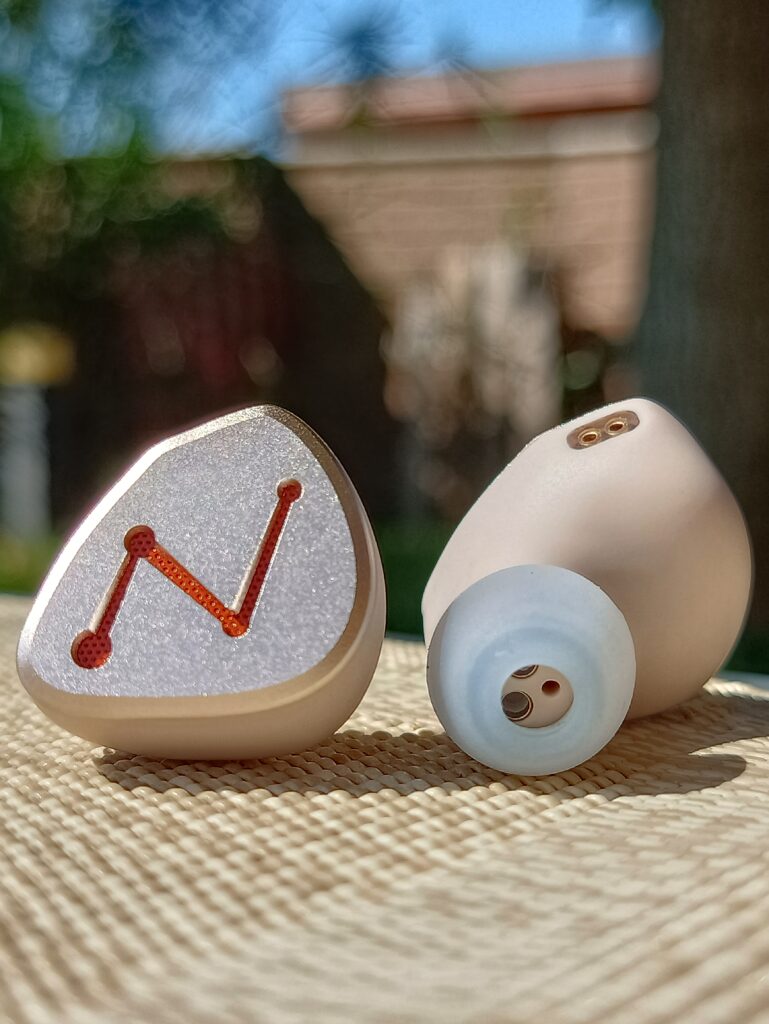 DZ4