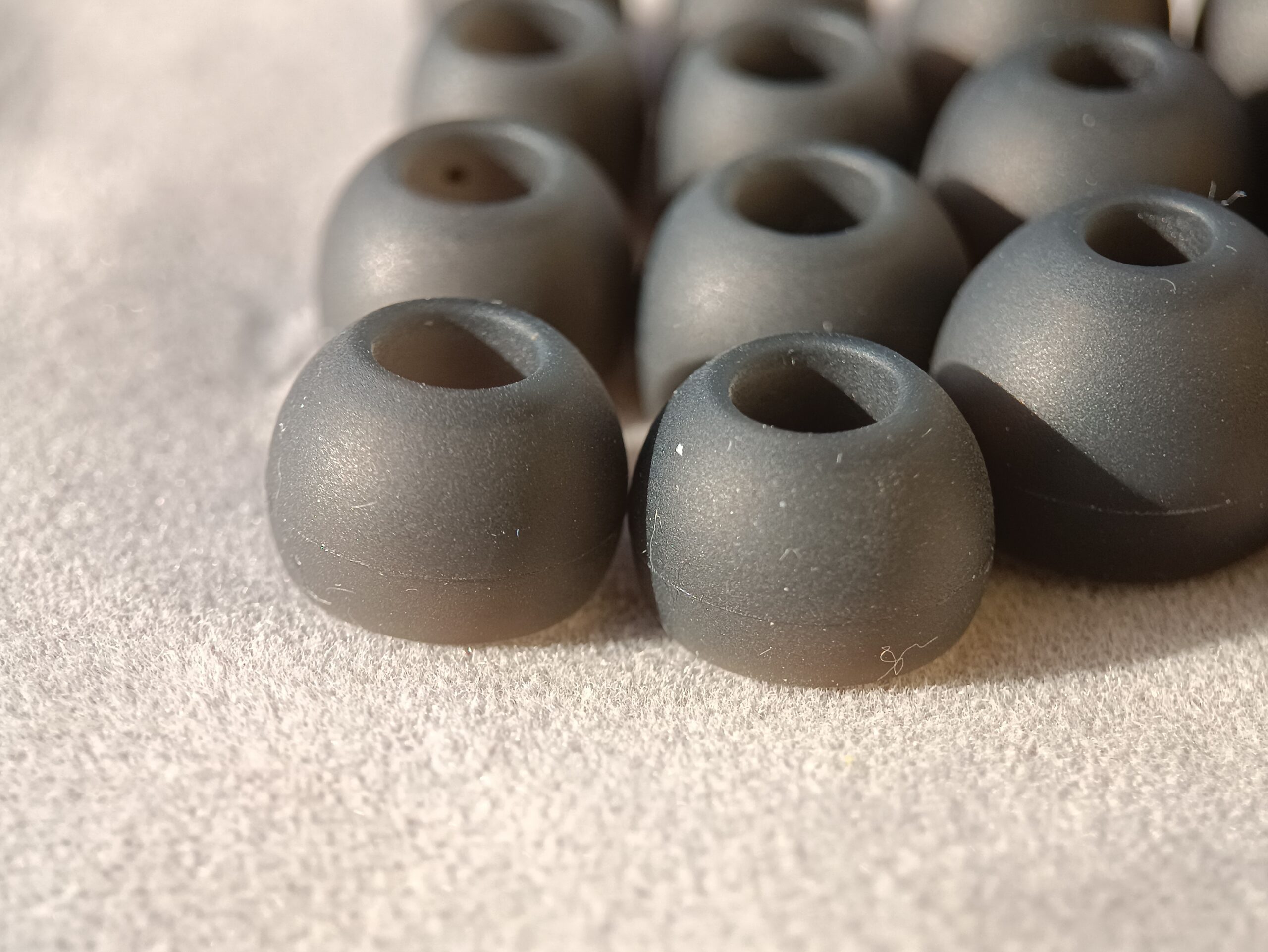 Wide bore tips