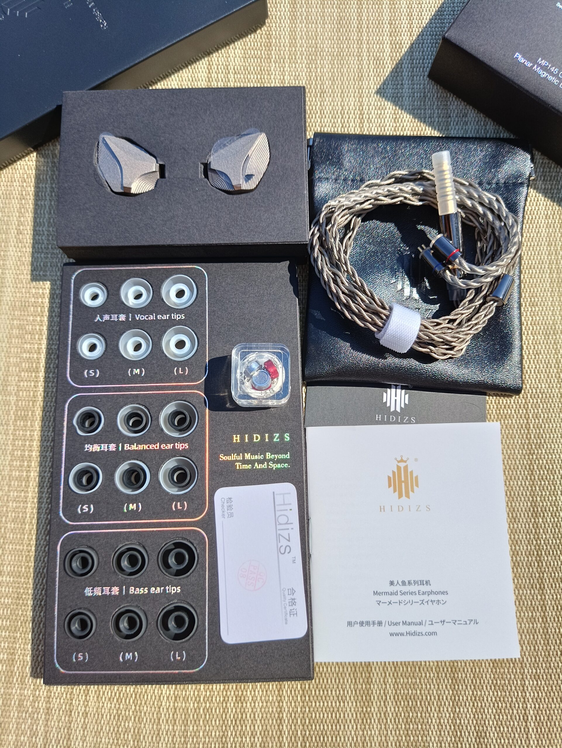 Hidizs MP145 package