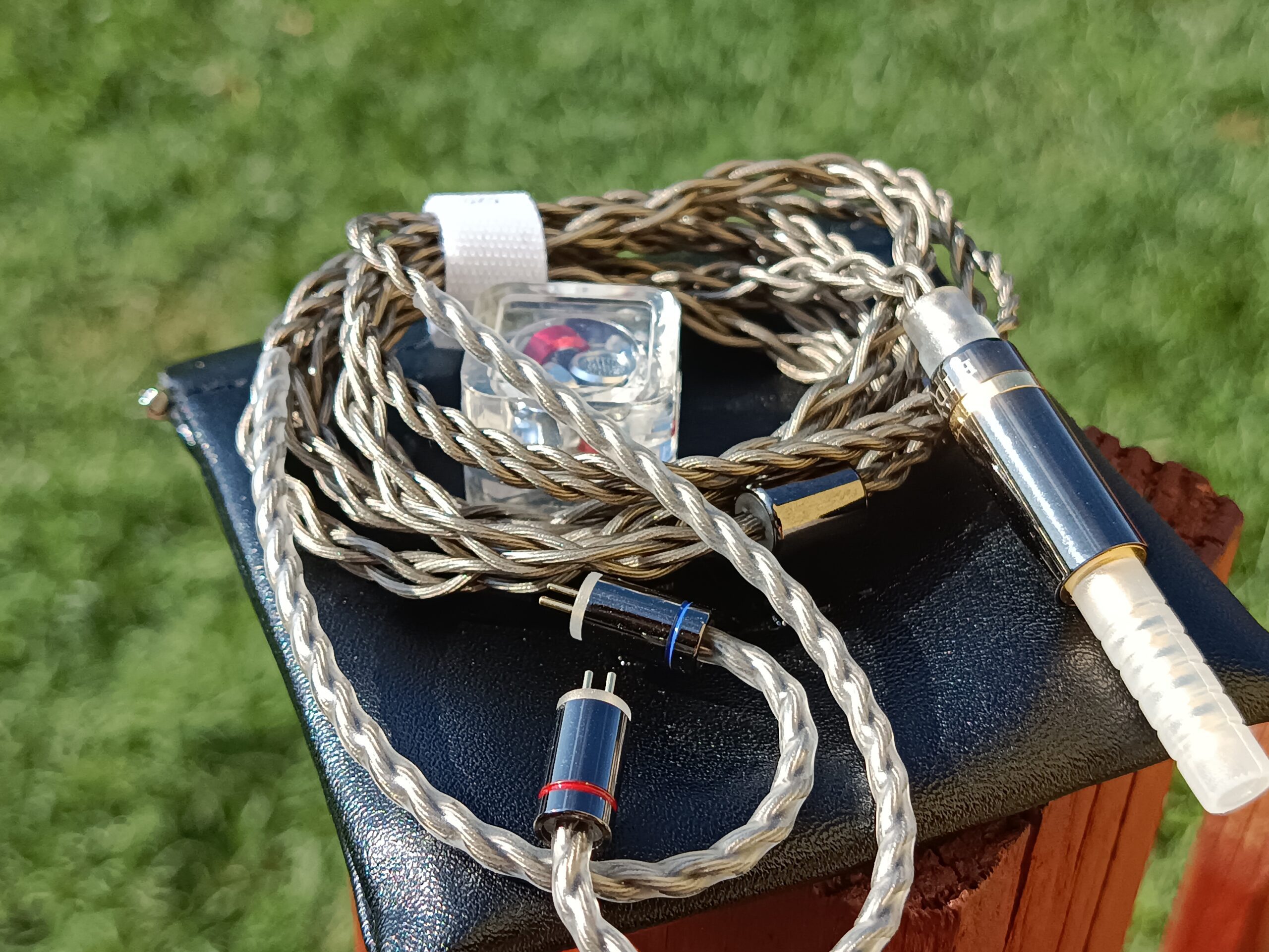 Hidizs MP145 cable + nozzles + bag