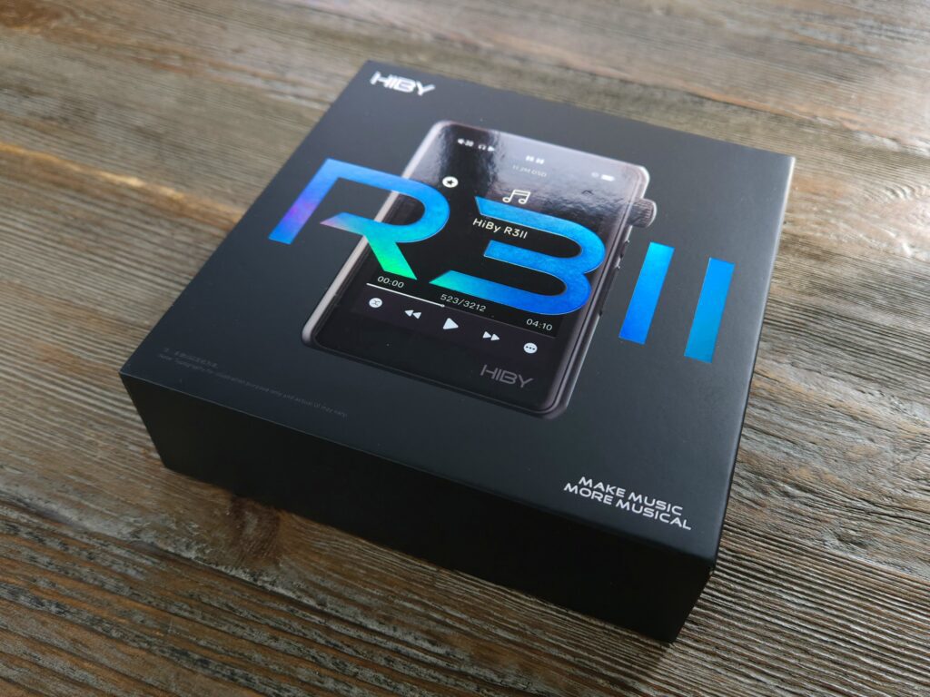 R32 Unboxing