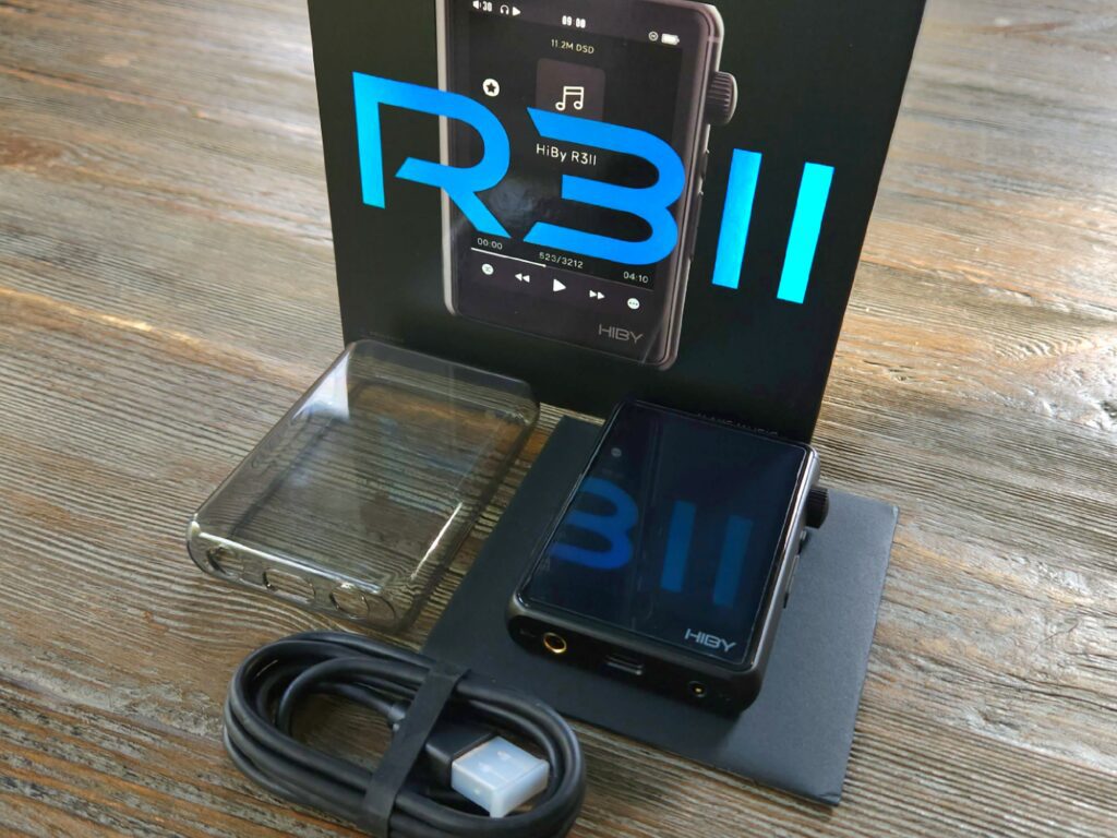 R32 Unboxing
