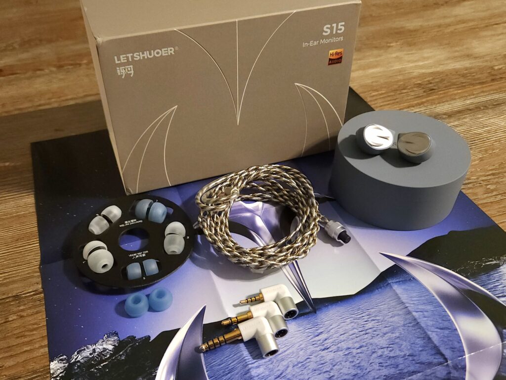 S15 Unboxing