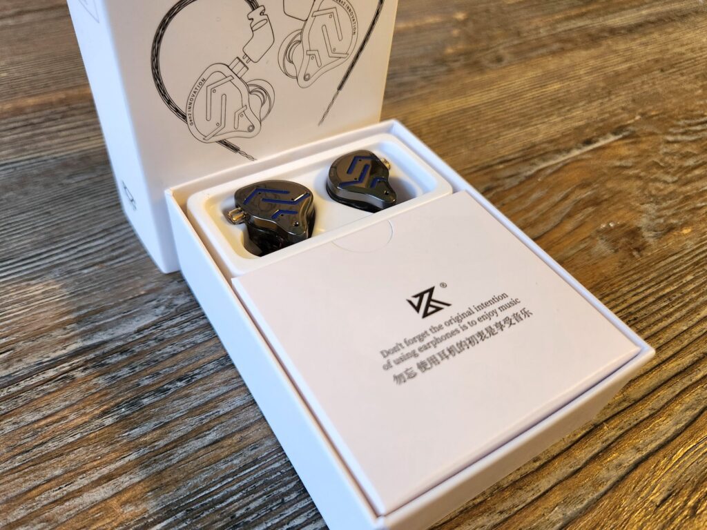 KZ ZSN Pro 2 Packaging