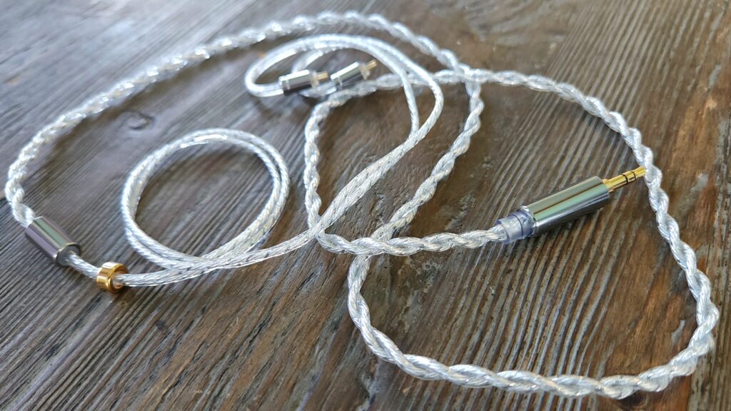 EA1000 cable