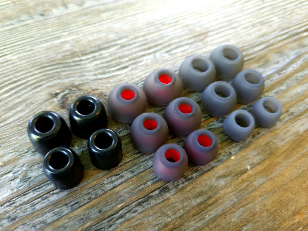 CR Eartips
