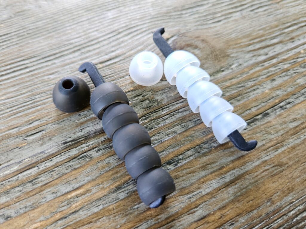 MP143 Eartips