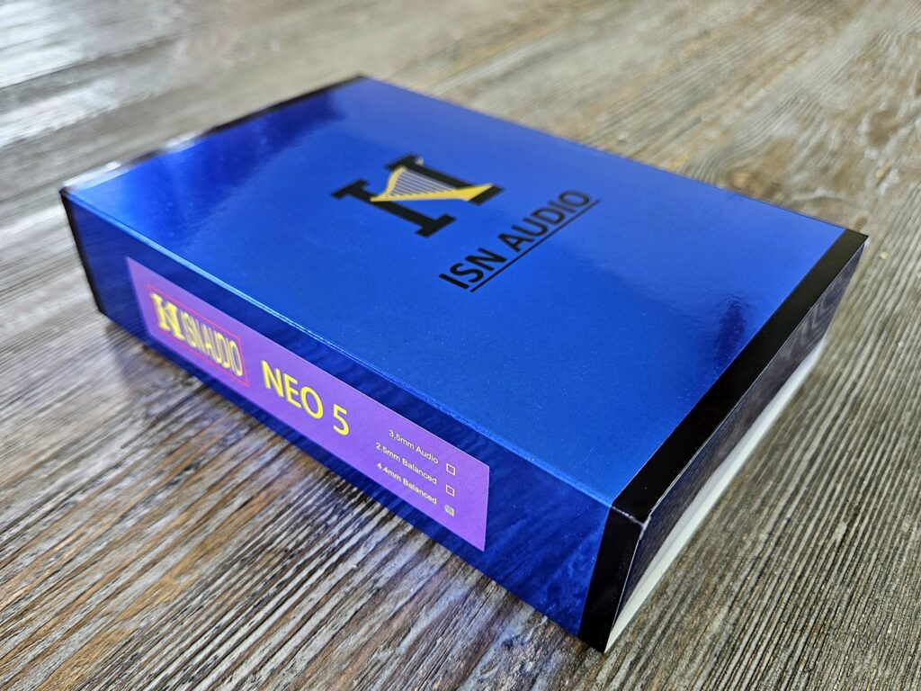 NEO5 Packaging