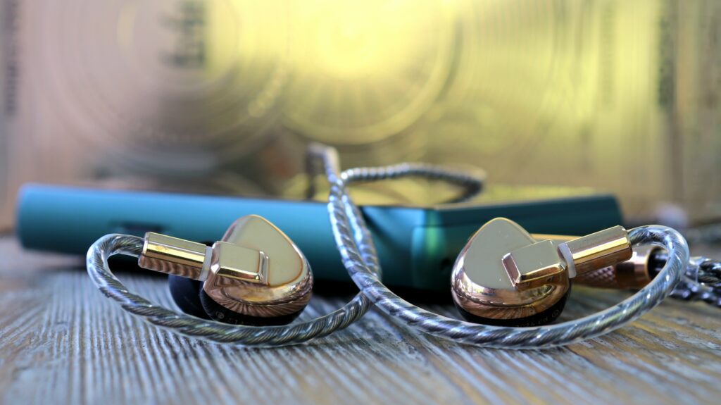 The Letshuoer S12 2024 Edition and the iBasso DX240 