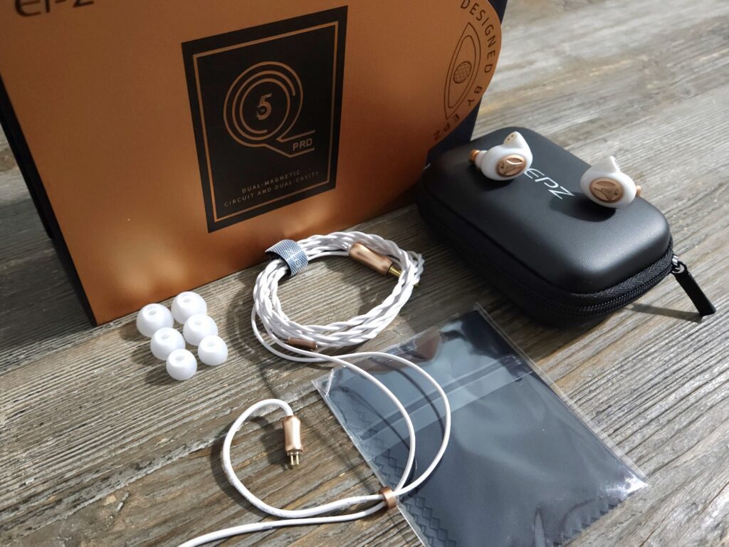 Q5 Pro Unboxing