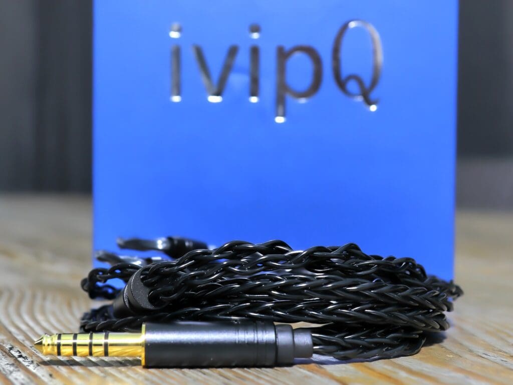 ivipQ cable