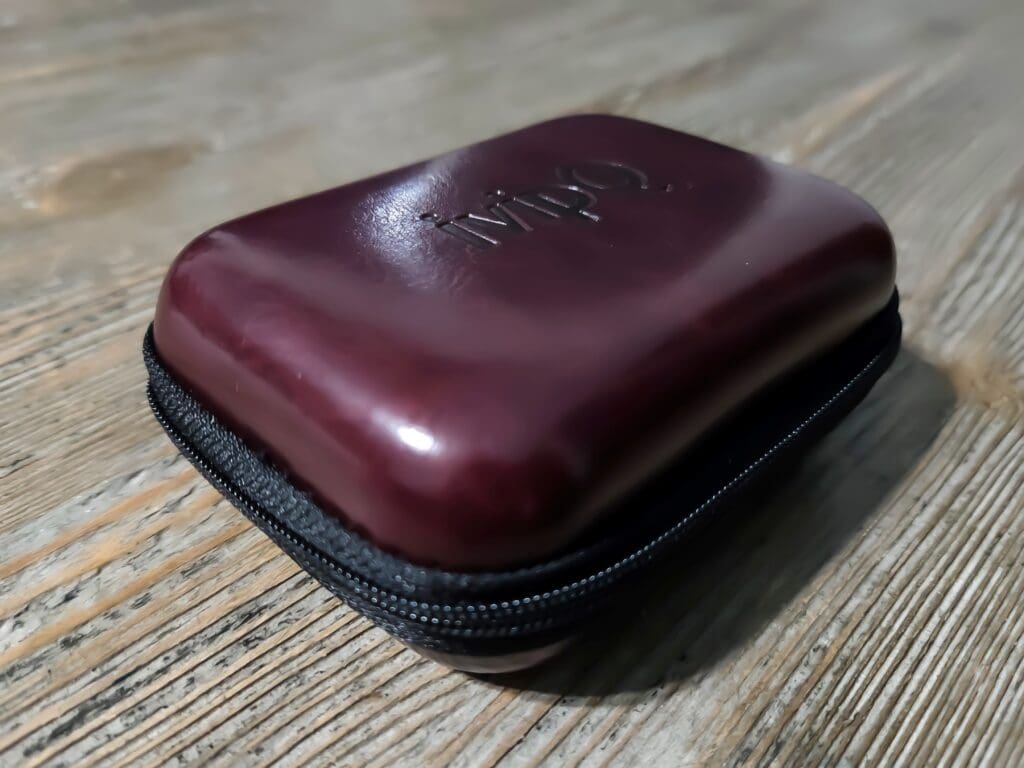 The Shanhai's carrying case