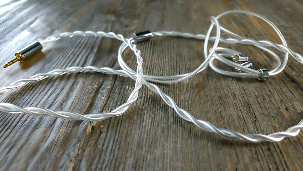 EarAcoustics SPA Limited Edition cable