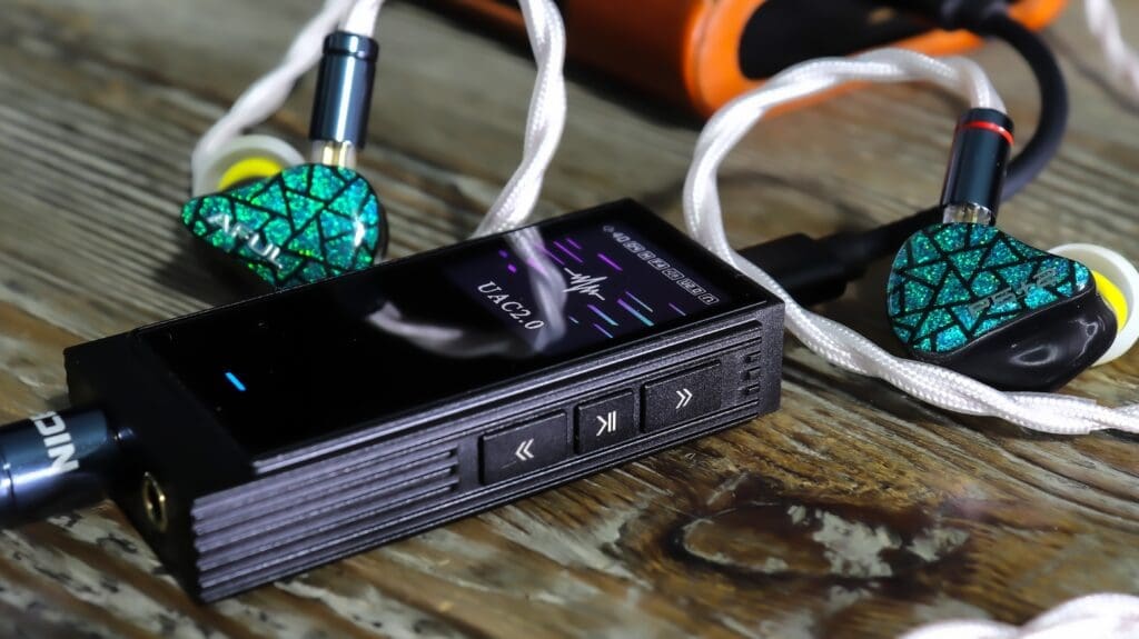 Picture of the UA6 and the Aful 5+2