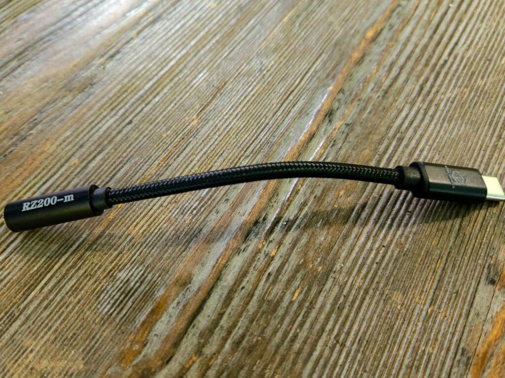 RZ200M dongle dac that comes packaged with the Aurora Ultra