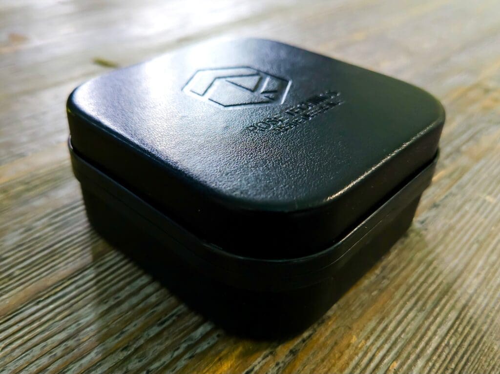 Aurora Ultra carrying case