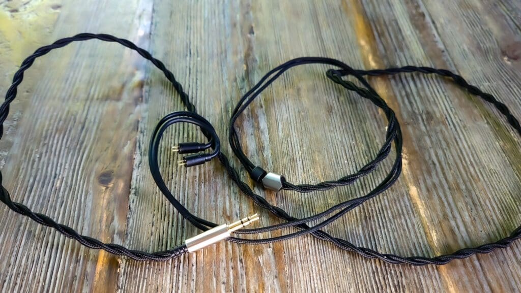Aurora Ultra cable