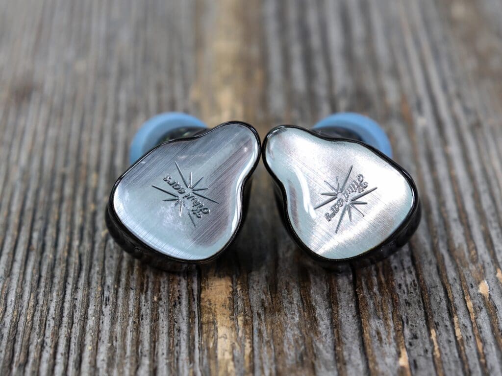 Kiwi Ears KE4