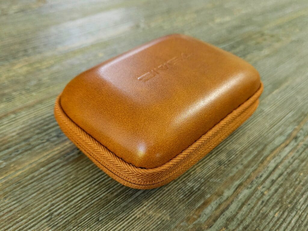 Sivga Que UTG carrying case