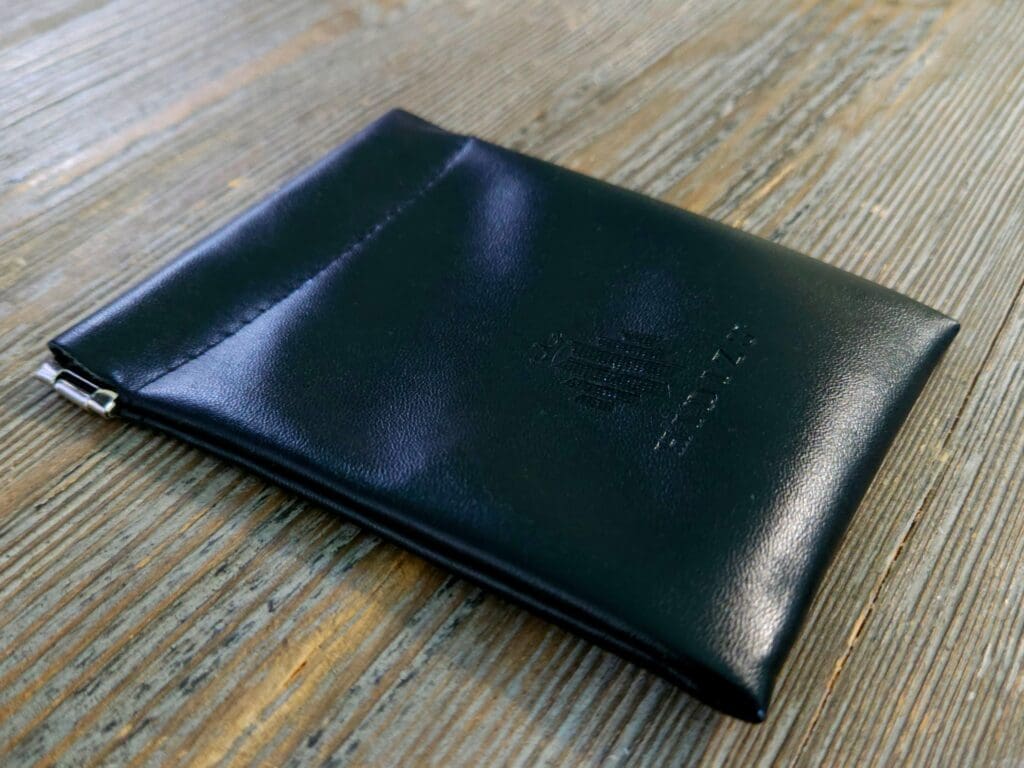 Hidizs MS2 Pro storage bag
