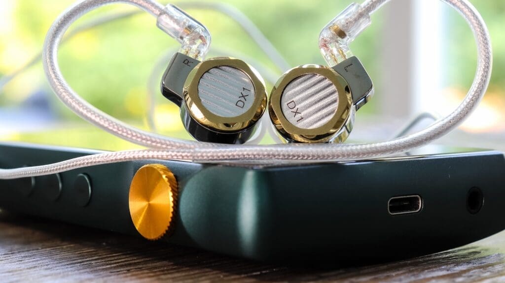 The DX1 and iBasso DX240