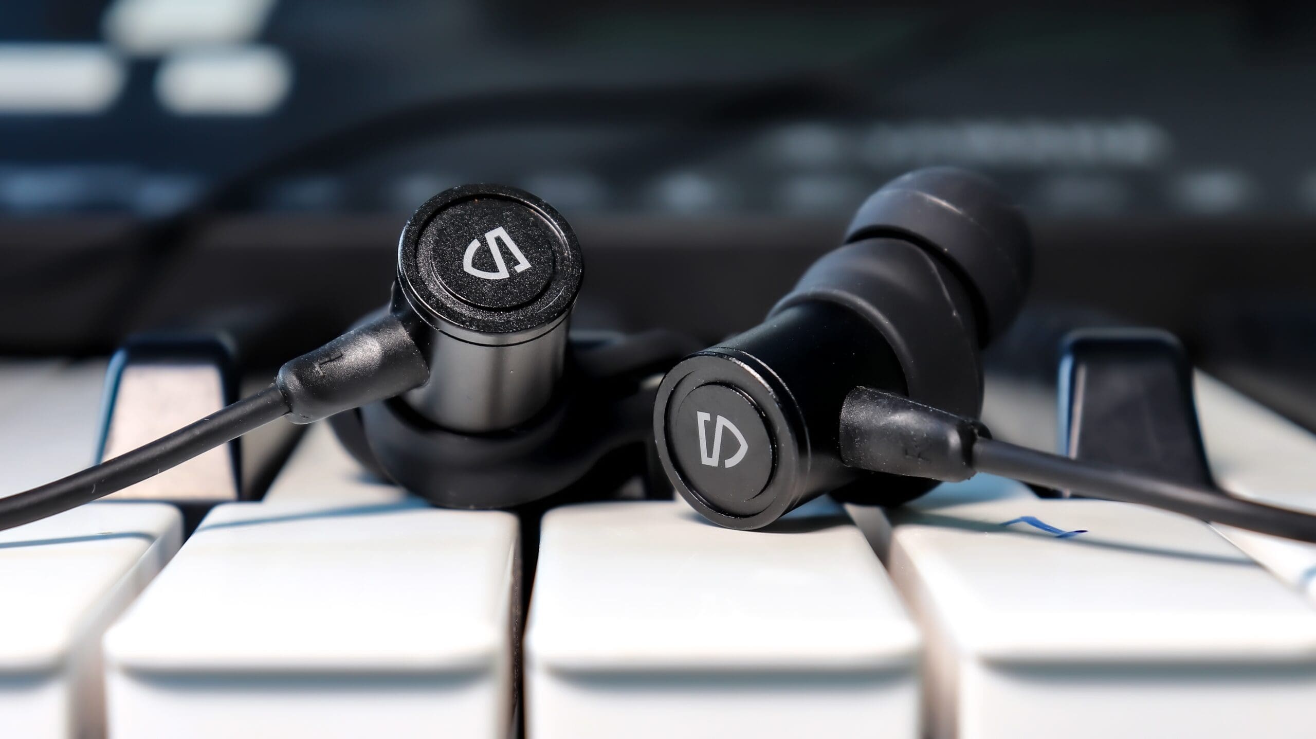 Soundpeats Q40 HD Review Featured Image