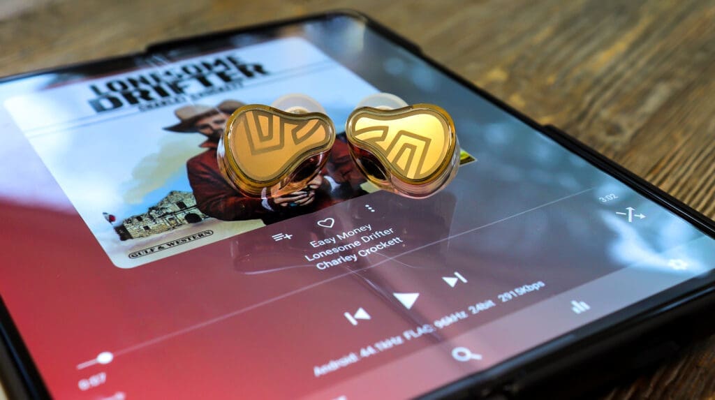 Soundpeats H3 and the Galaxy Fold 5
