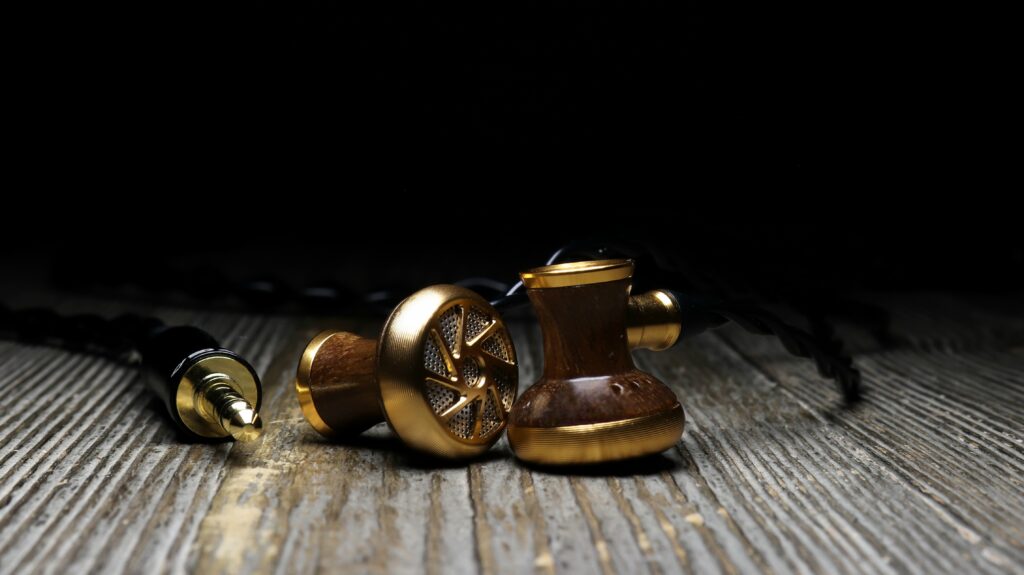 Sivga M300 Header Image