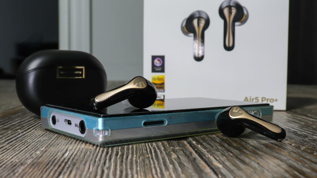 The Fiio JM21 and the Soundpeats Air5 Pro+