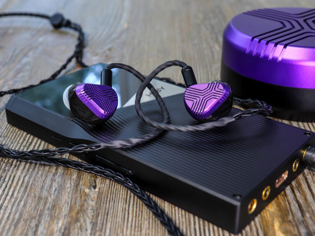 The Hiby R6 Pro II 2025 and the Vision Ears Ext Mk2