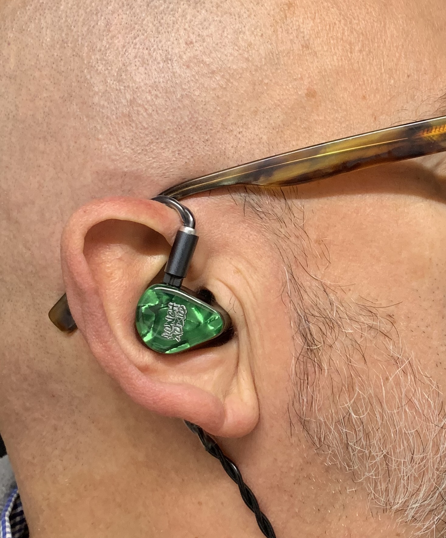 How they look on the ear.