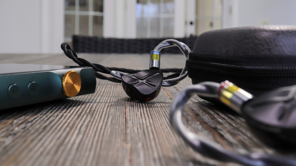 Intuaura Impact along with its carrying case and the iBasso DX240