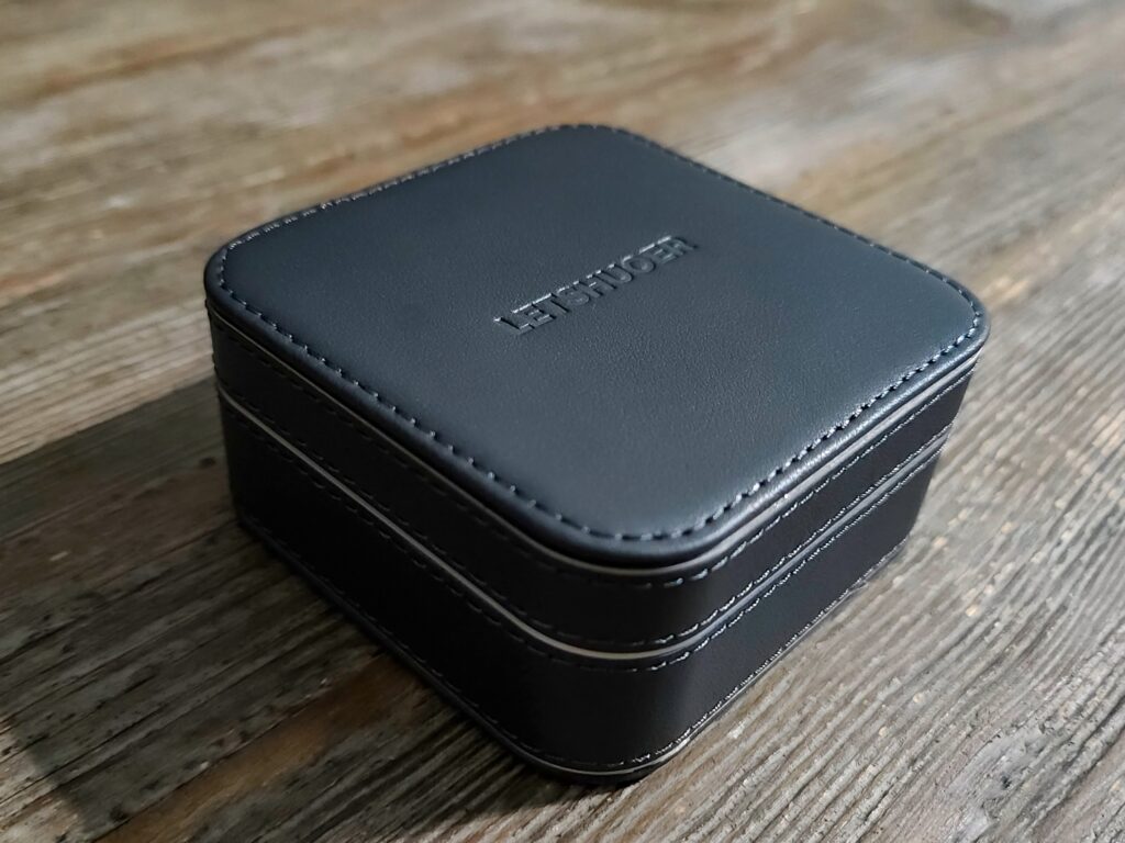 Letshuoer Cadenza 12 (2024) carrying case