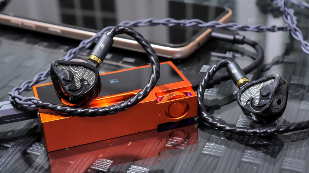 Shanling UA7 & the Letshuoer Mystic 8