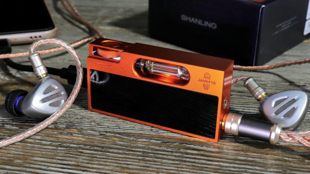 Shanling UA7 and the Fiio FH9