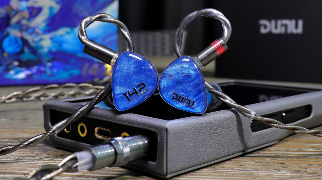 Dunu DN142 & the Hiby R6 Pro II