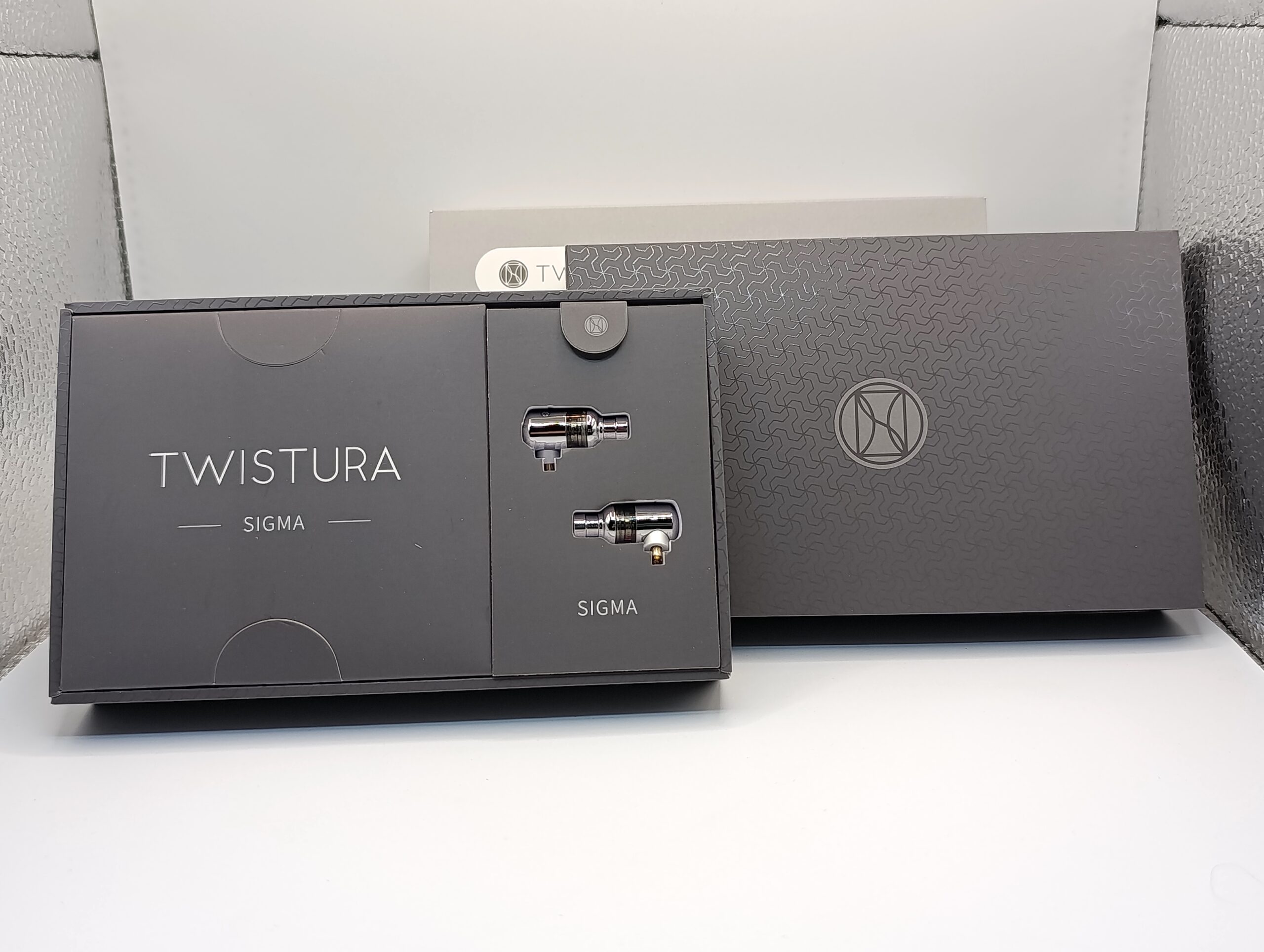 Twistura Sigma Unboxed