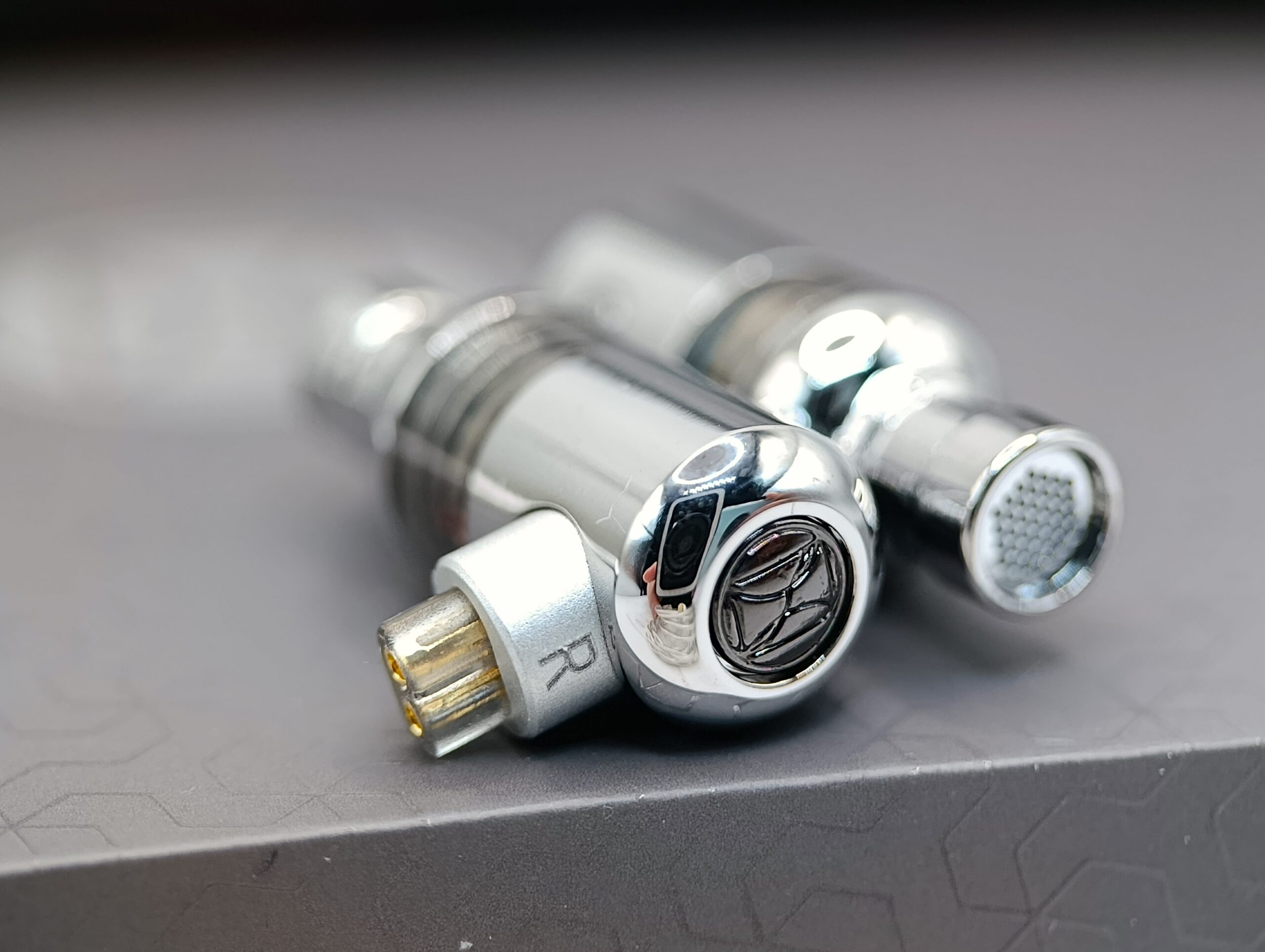 Twistura Sigma Backplate