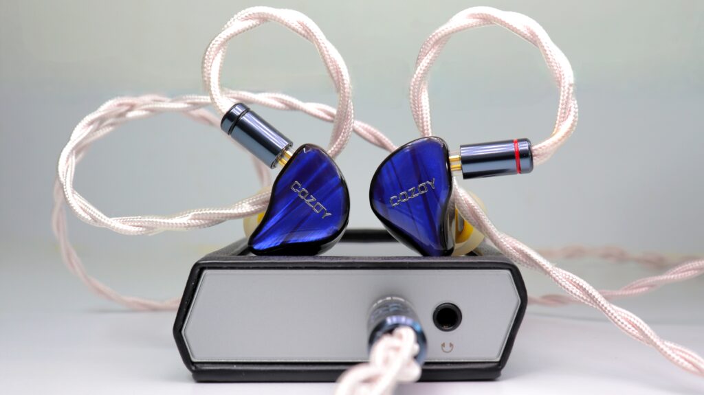 Cozoy D1 & the Shanling M1 Plus