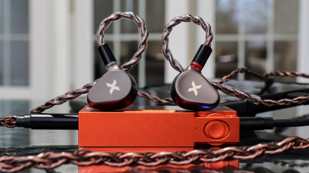 Dunu Titan X and the Shanling UA7