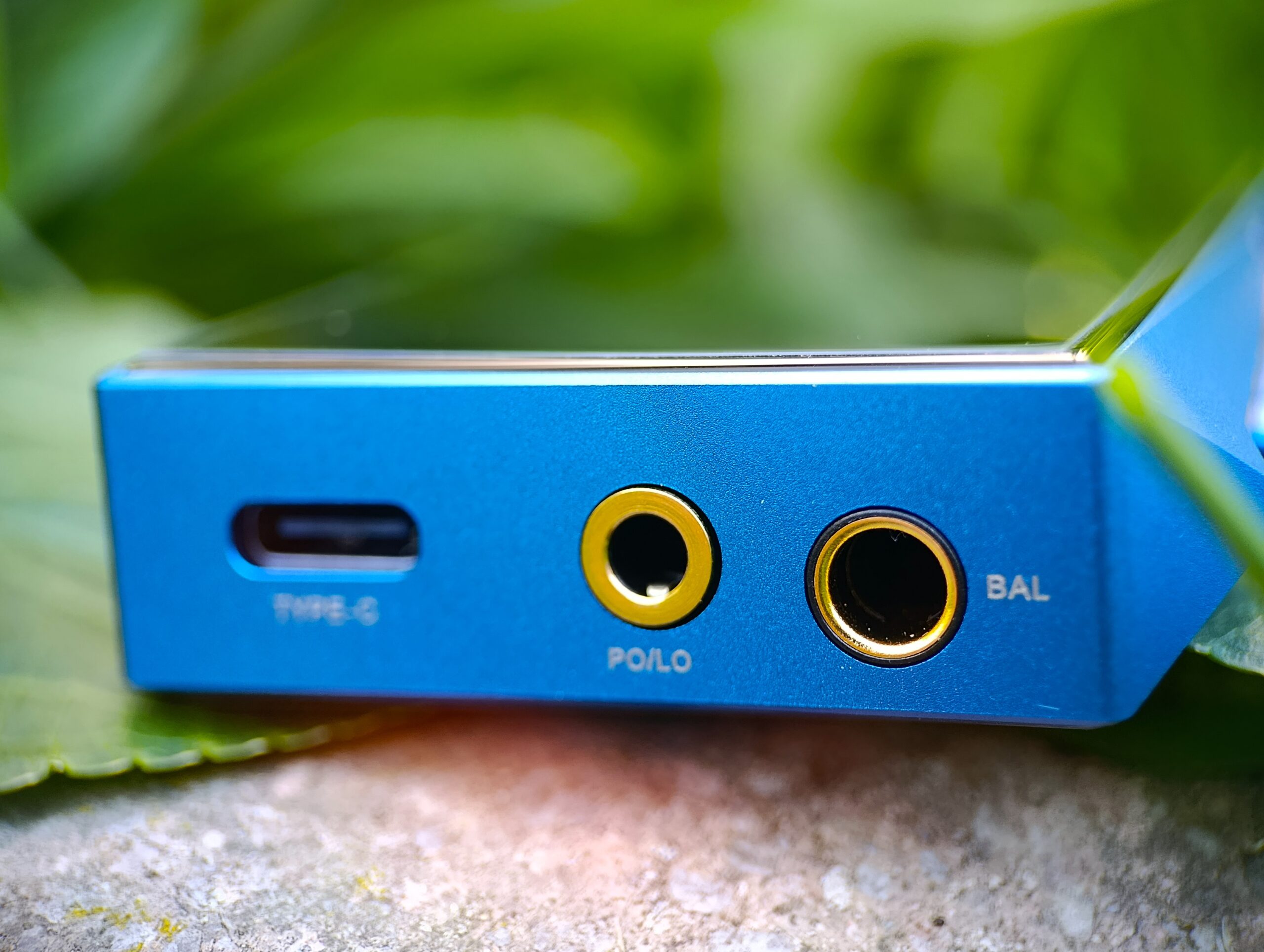 Hidizs AP80 Pro Max Outputs