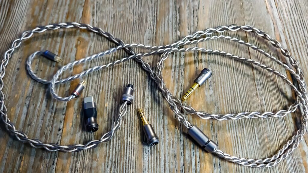 1756940516803.png Sliivo SL224 cable