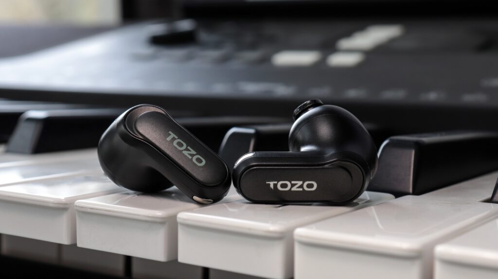 Tozo NC20 Pro Featured Header Image