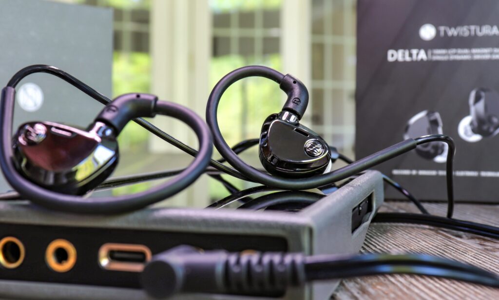 Twistura Delta & the Hiby R6 Pro II 2025